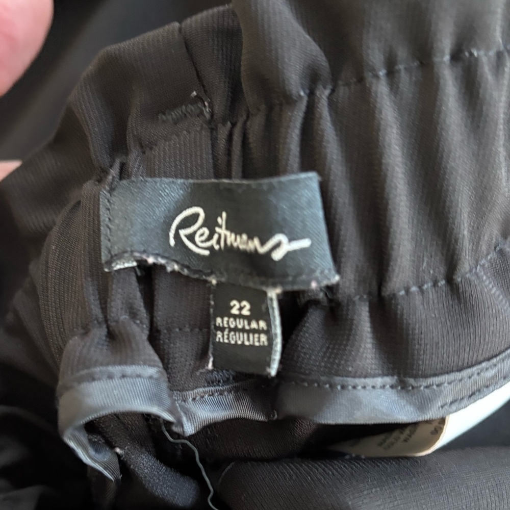 Reitmans The Timeless Belted Tapered High-Rise Pants Curvy Fit Size 22 - Picture 3 of 4